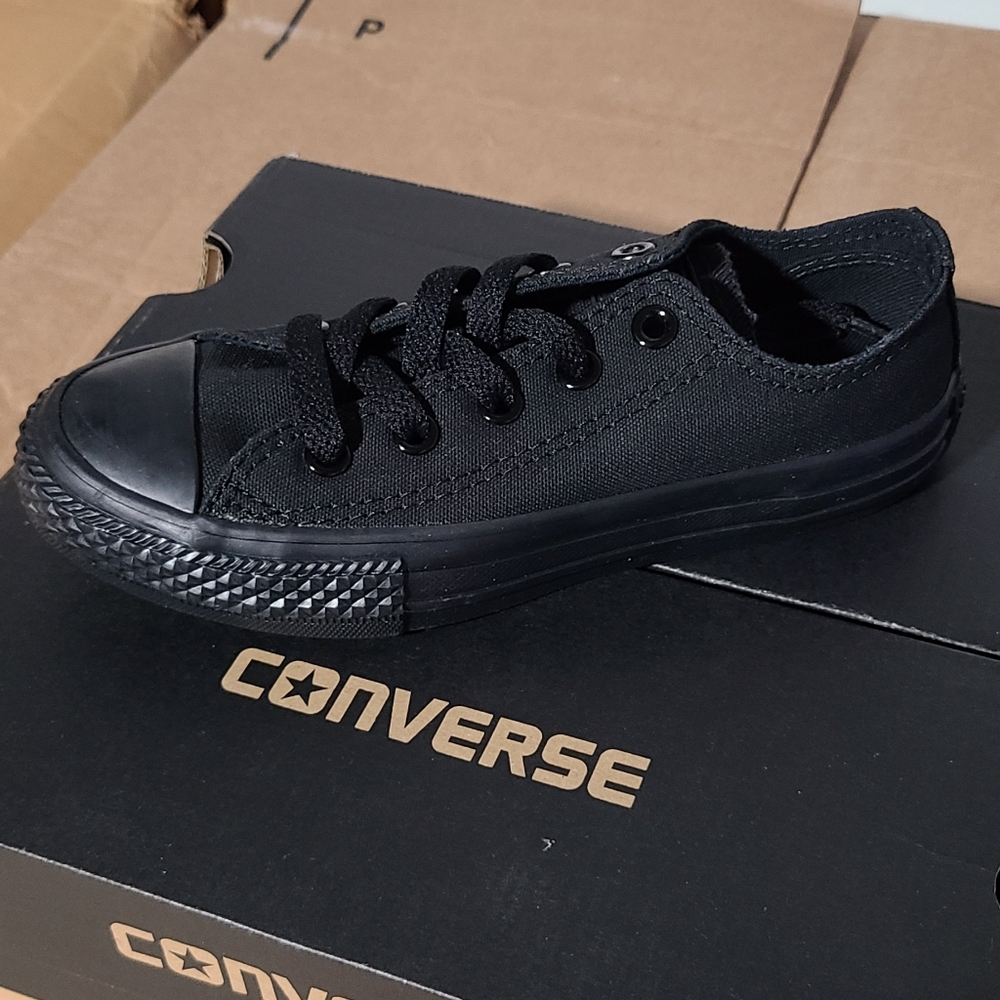 Kids convers